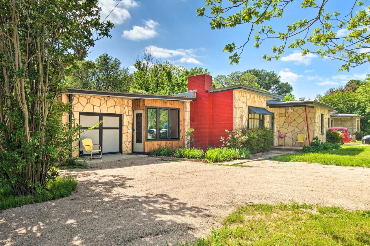 Remodeled Retro Home With Deck, Walk To Main Street! Blanco 外观 照片
